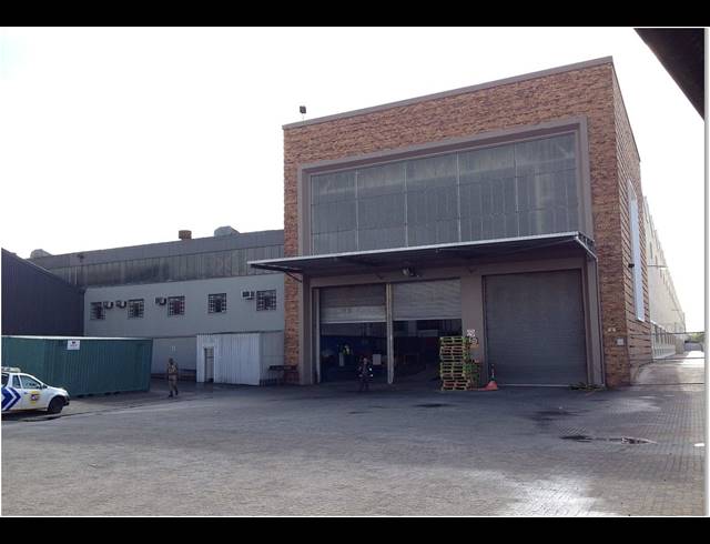 1,365M² FACTORY TO LET IN BLACKHEATH INDUSTRIAL